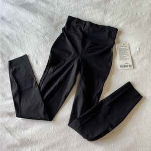 NWT Lululemon Base Pace HR tight 25" size 2